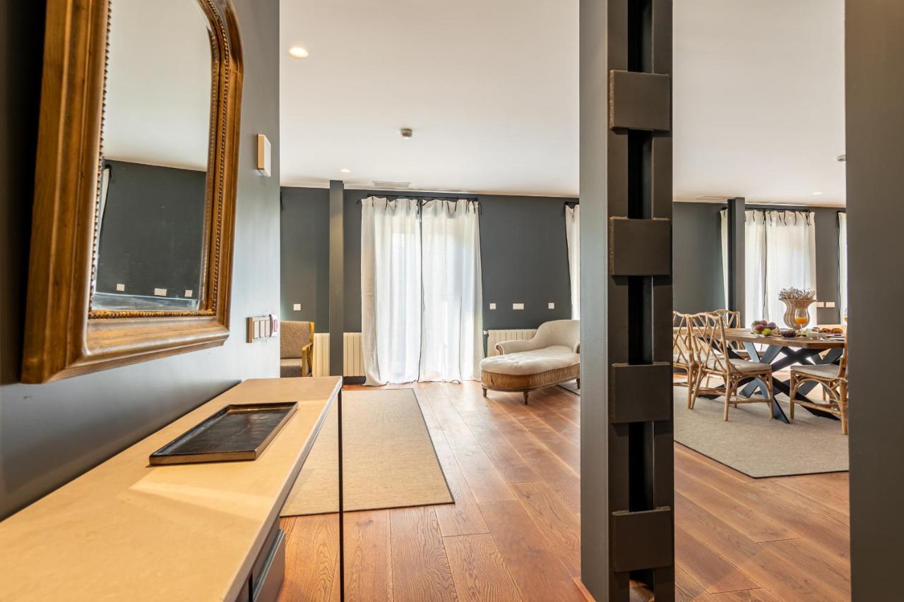 Green-Apartments Reales Atarazanas Suites Σεβίλλη Εξωτερικό φωτογραφία